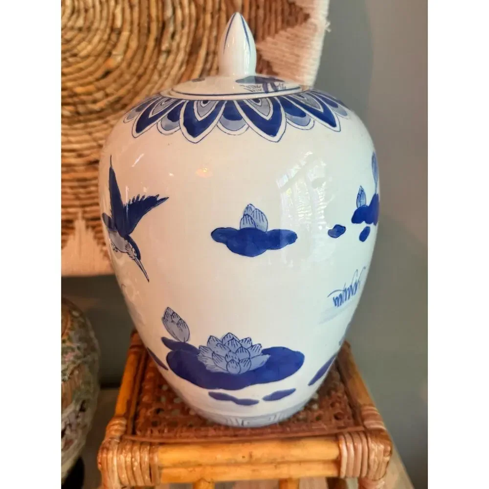 Vintage Chinoiserie Blue White Lotus Porcelain Melon Ginger Jar and Lid